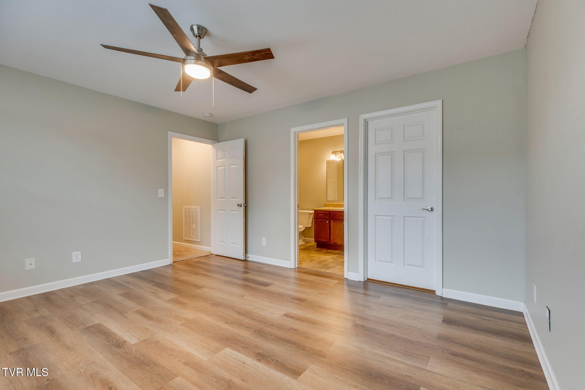 396 Jonesboro Road, Unit 35H Piney Flats, TN 37686 - Photo 16 of 28 014