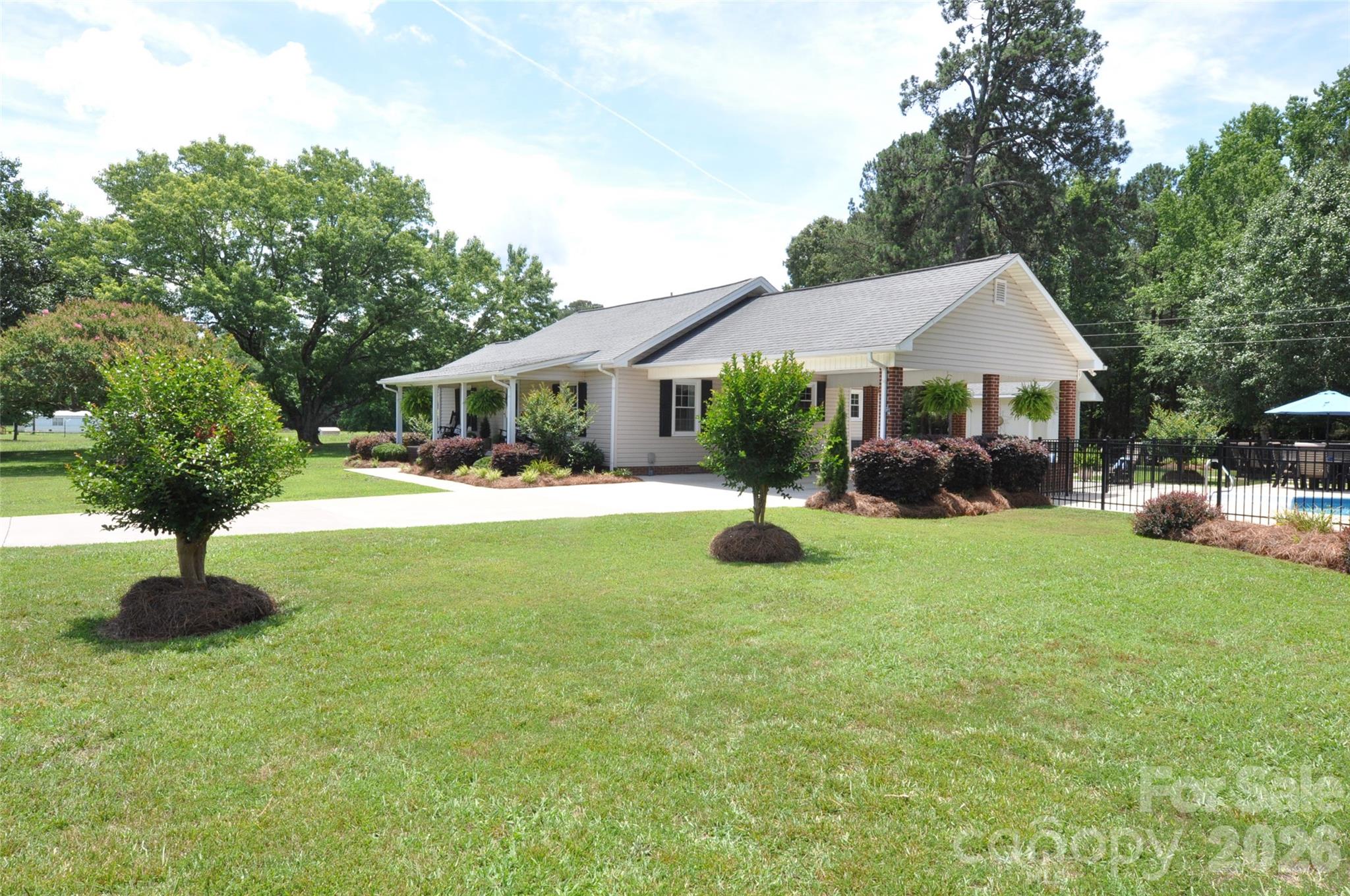 1834 Josie Road Blackstock, SC 29014 - Photo 2 of 42