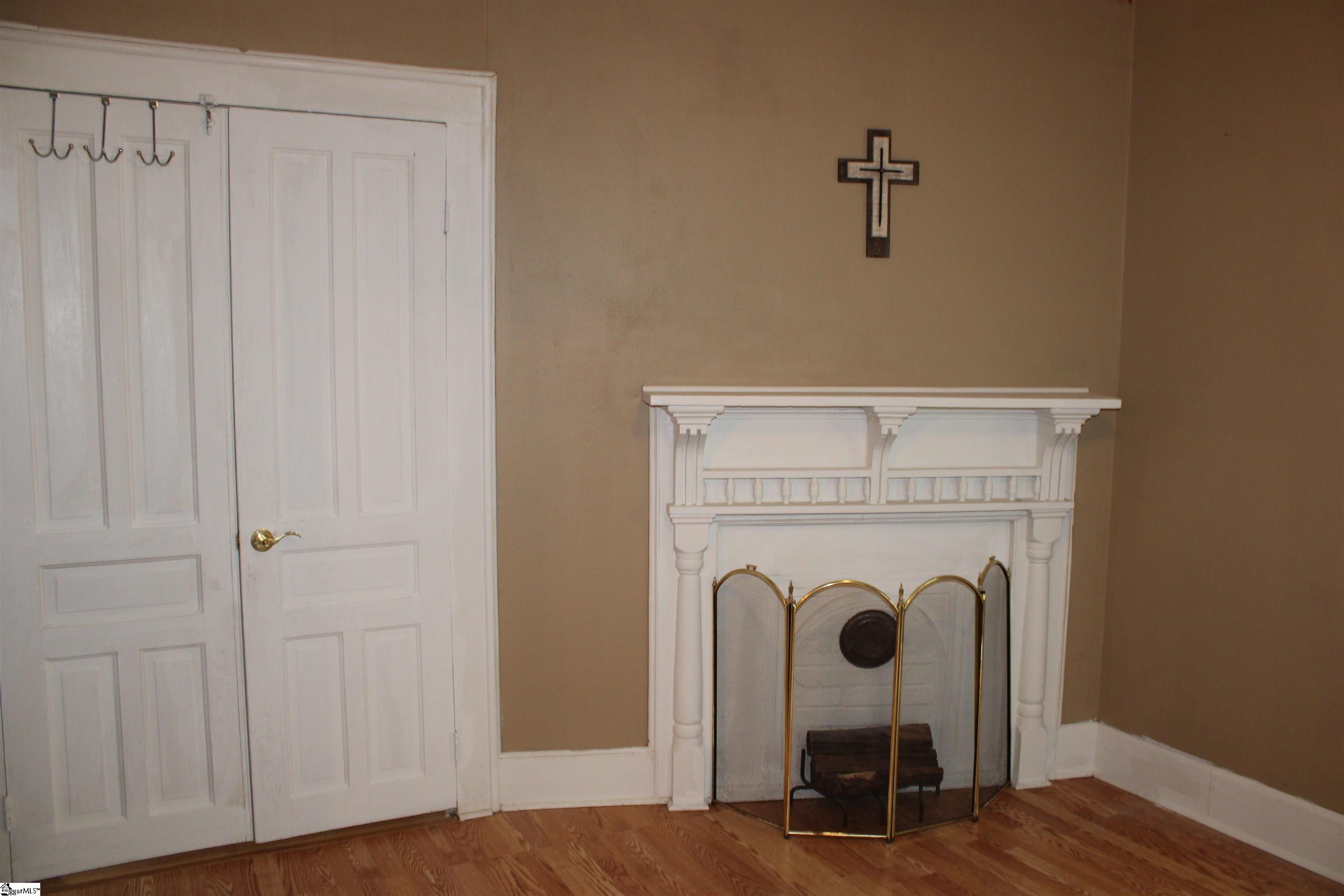 295 Dorn Street Westminster, SC 29693 - Photo 13 of 36
