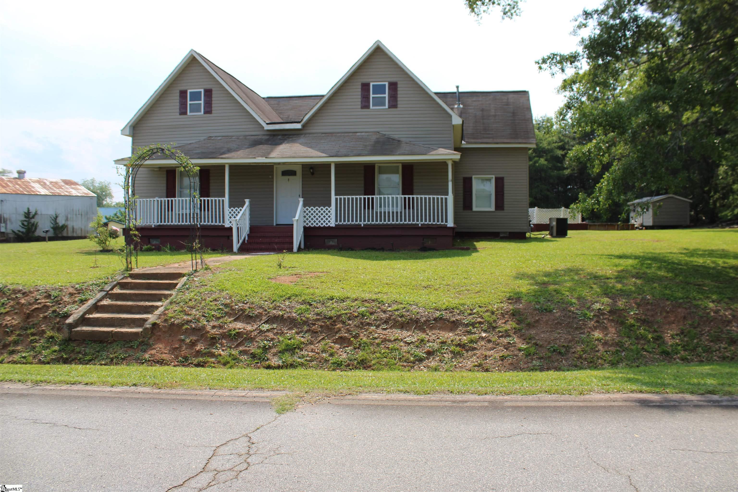 295 Dorn Street Westminster, SC 29693 - Photo 2 of 36