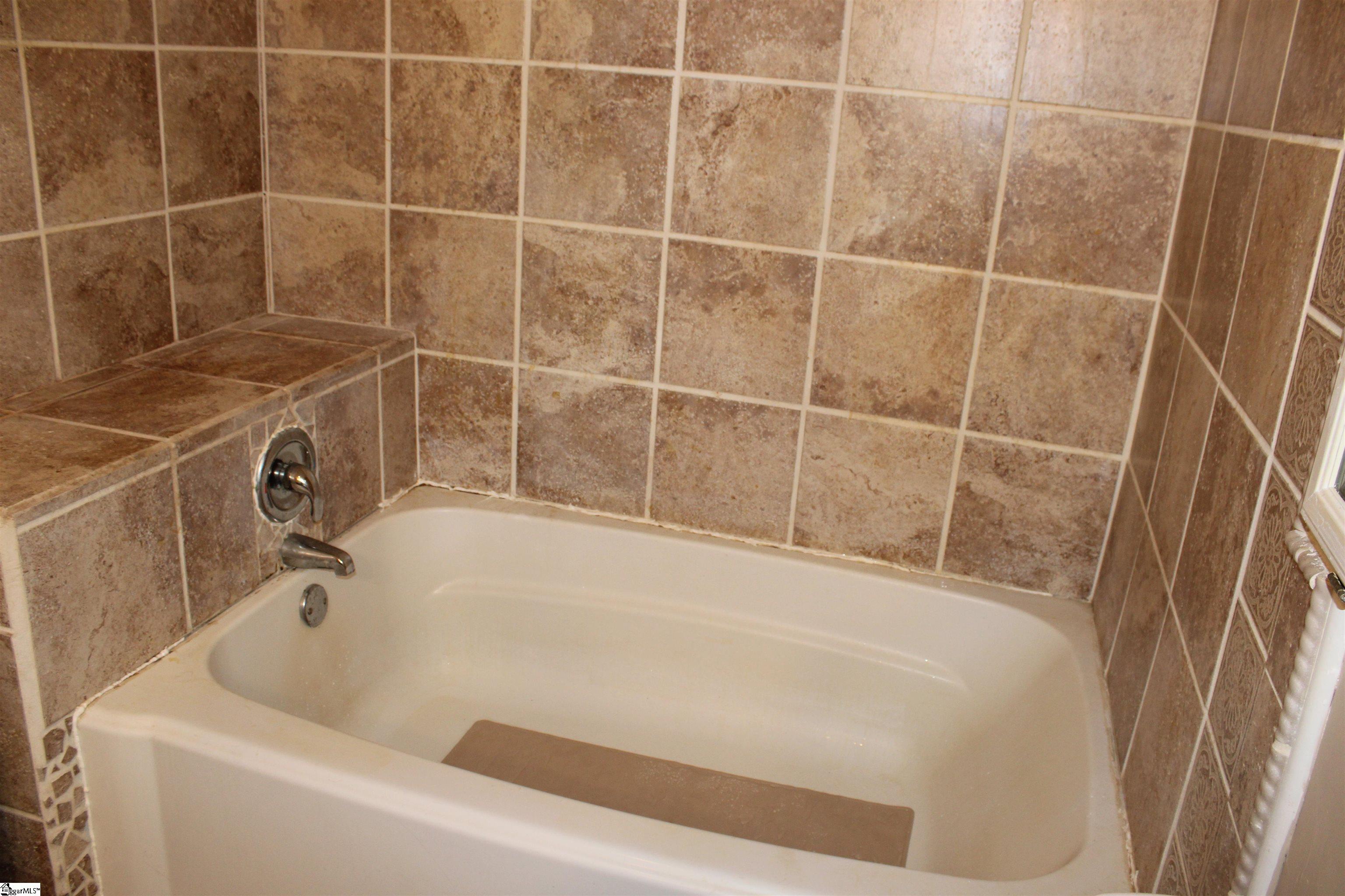 295 Dorn Street Westminster, SC 29693 - Photo 25 of 36