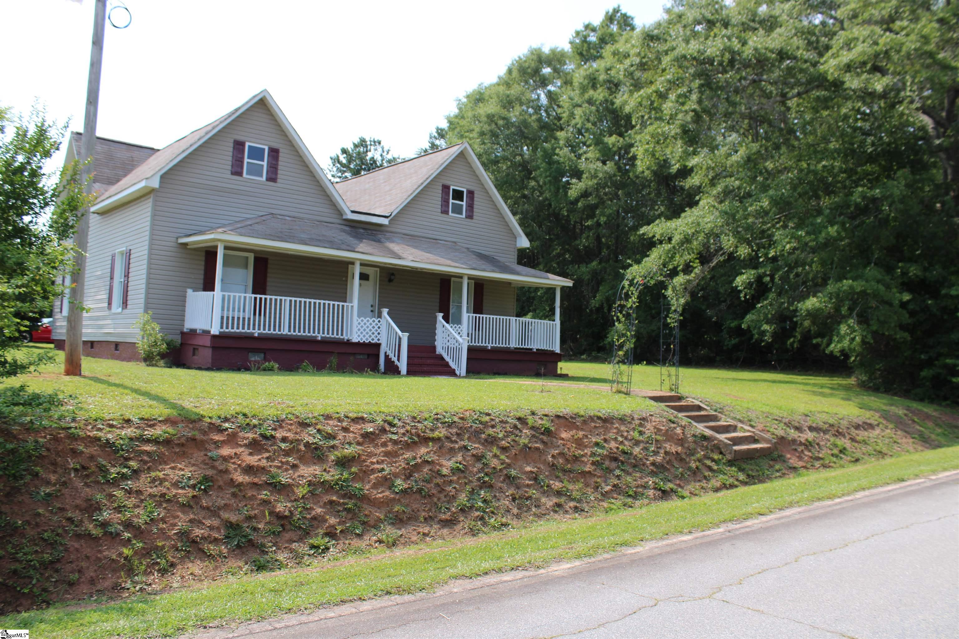 295 Dorn Street Westminster, SC 29693 - Photo 3 of 36
