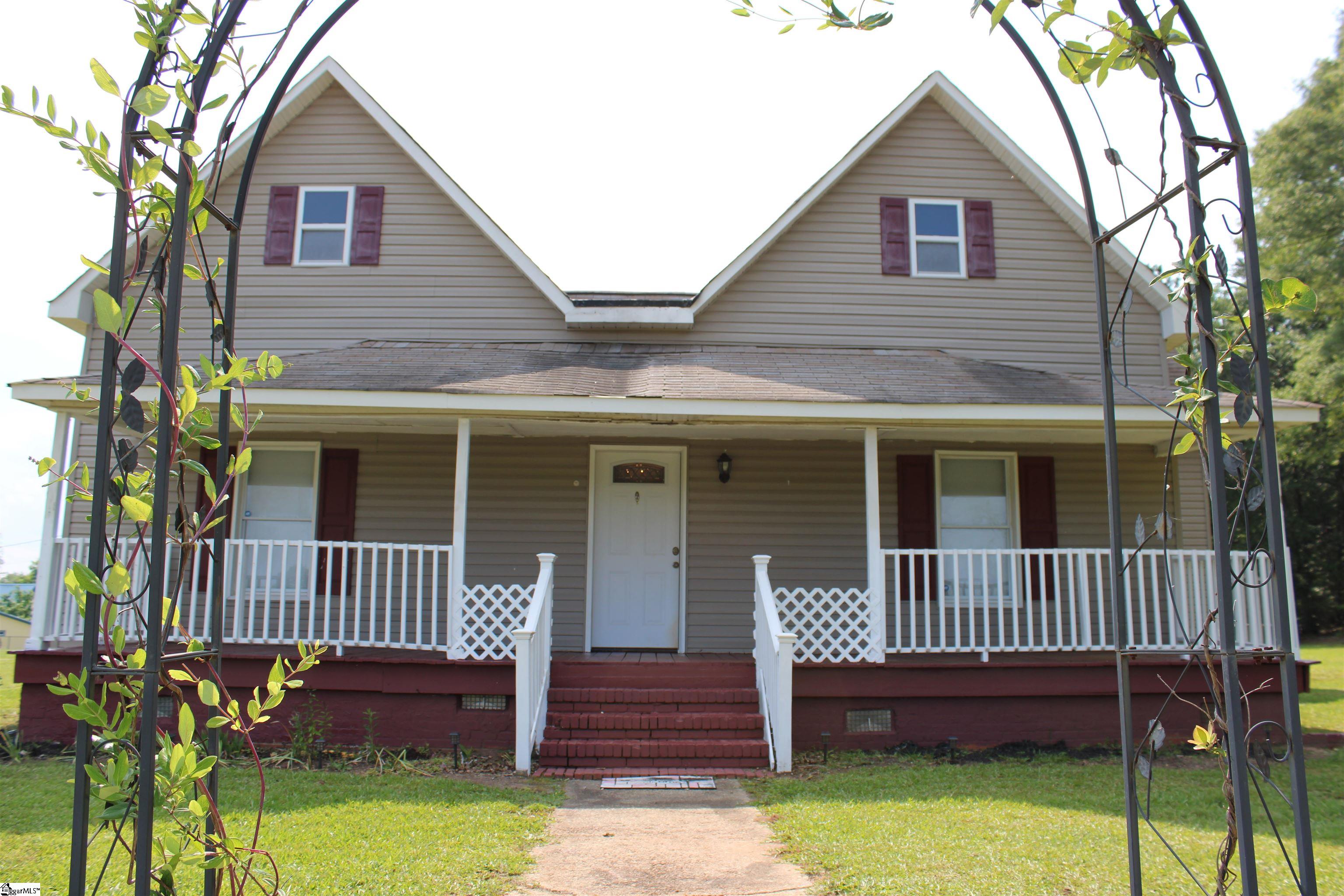295 Dorn Street Westminster, SC 29693 - Photo 4 of 36