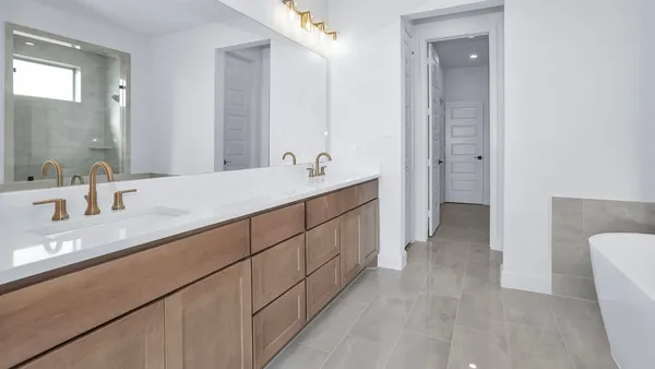 $599,900 | 619 Gunner Drive, Montgomery, TX 77316