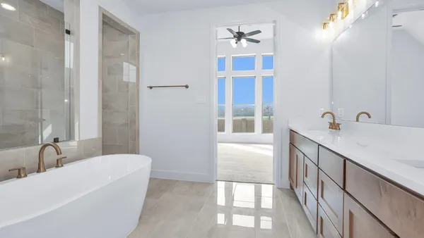 $599,900 | 619 Gunner Drive, Montgomery, TX 77316