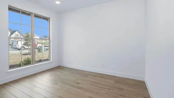 $599,900 | 619 Gunner Drive, Montgomery, TX 77316