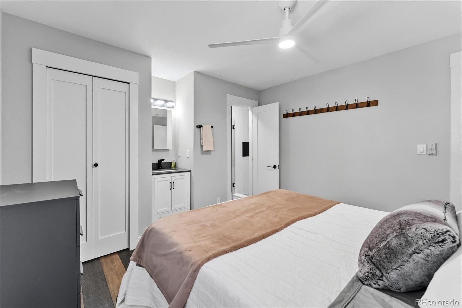 9825 Ryan Gulch Road, Unit 304 Silverthorne, CO 80498 - Photo 16 of 32