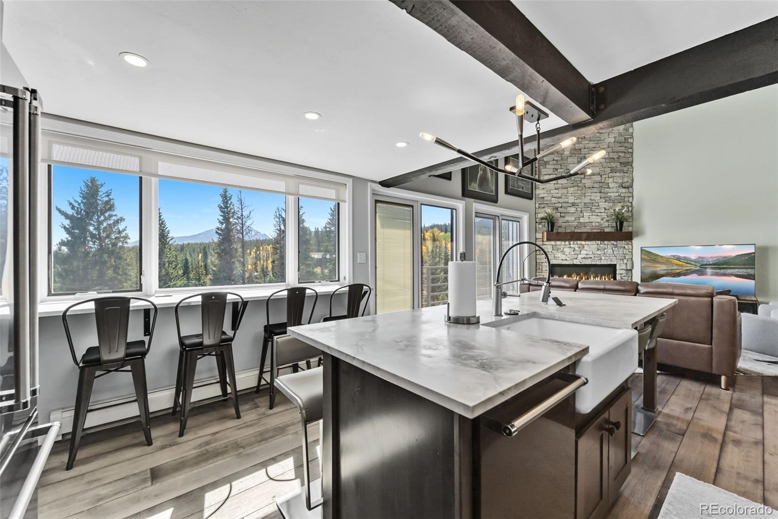 9825 Ryan Gulch Road, Unit 304 Silverthorne, CO 80498 - Photo 8 of 32