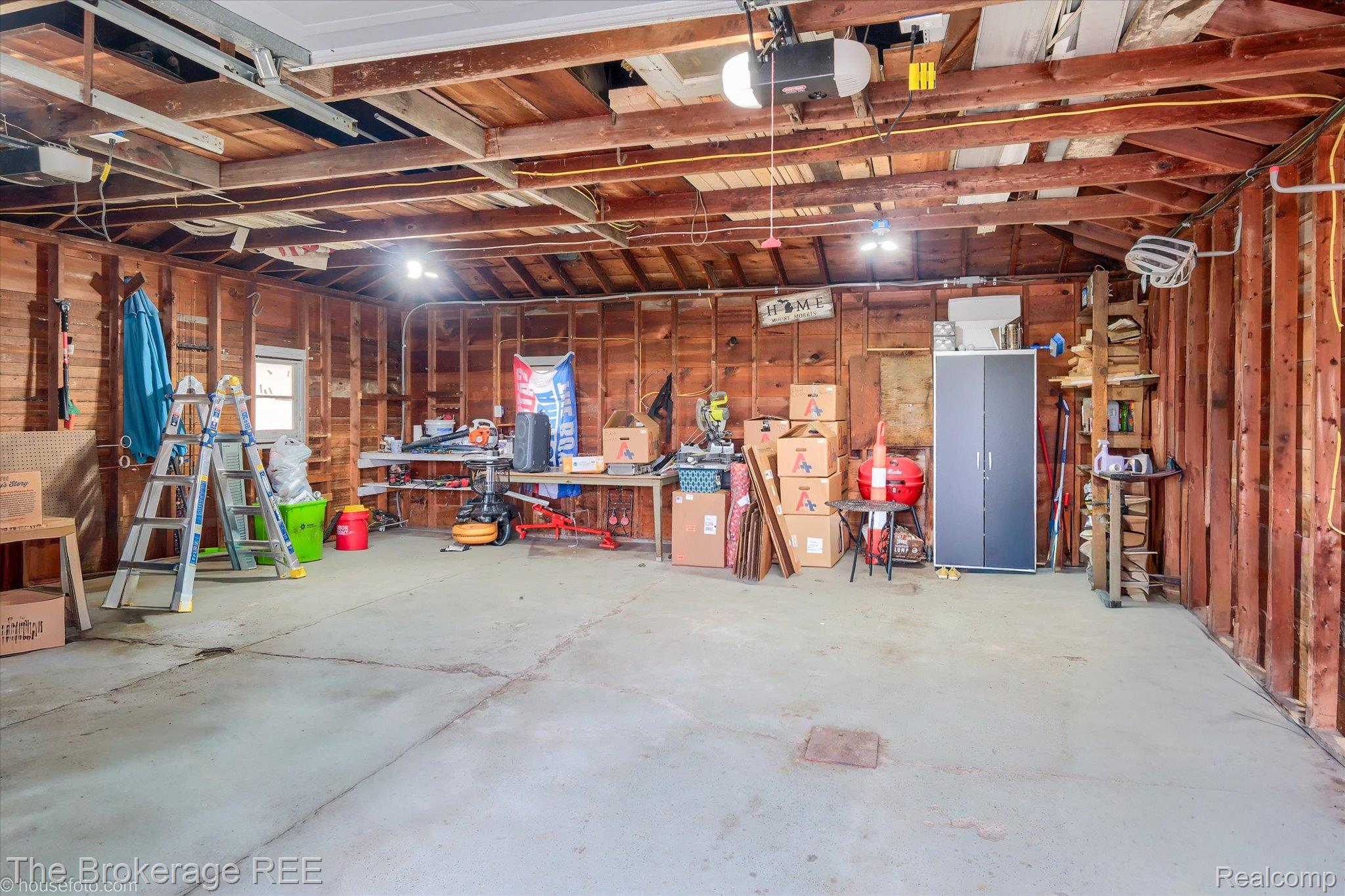 4096 East Frances Road Mount Morris, MI 48458 - Photo 17 of 59 18-Housefoto_DSCF1449-HDR(3).jpg