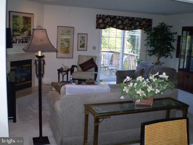 282 White Chapel Road Lancaster, PA 17603 - Photo 5 of 19 Gallery Image 5