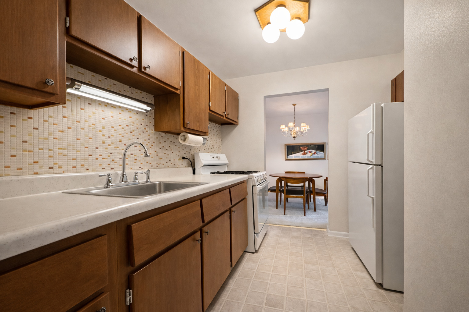 9820 South Pulaski Road, Unit 122 Oak Lawn, IL 60453 - Photo 6 of 32 Gallery Image 6