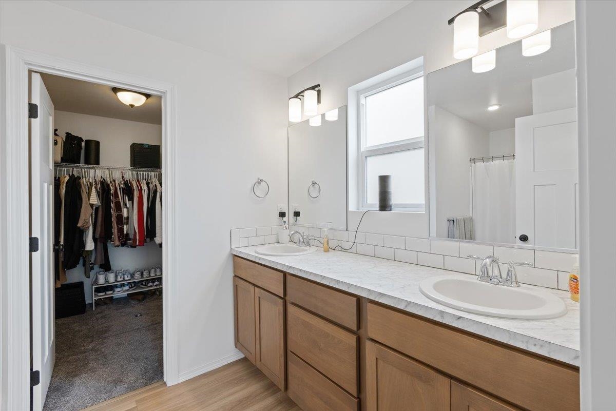 1219 South Greenacres Road Greenacres, WA 99016 - Photo 14 of 20 Gallery Image 14
