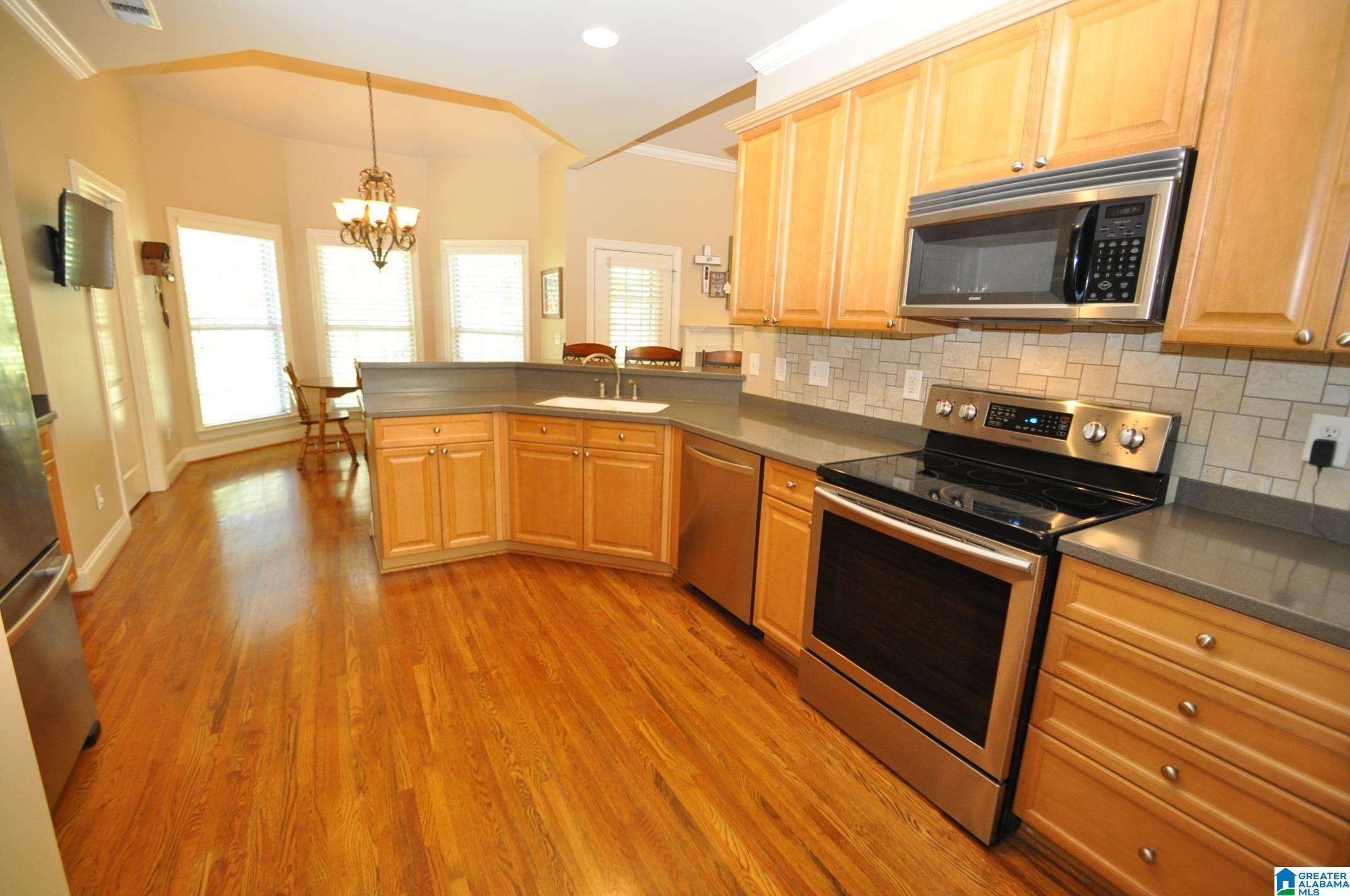 313 Timber Rdg Trail Alabaster, AL 35007 - Photo 7 of 20