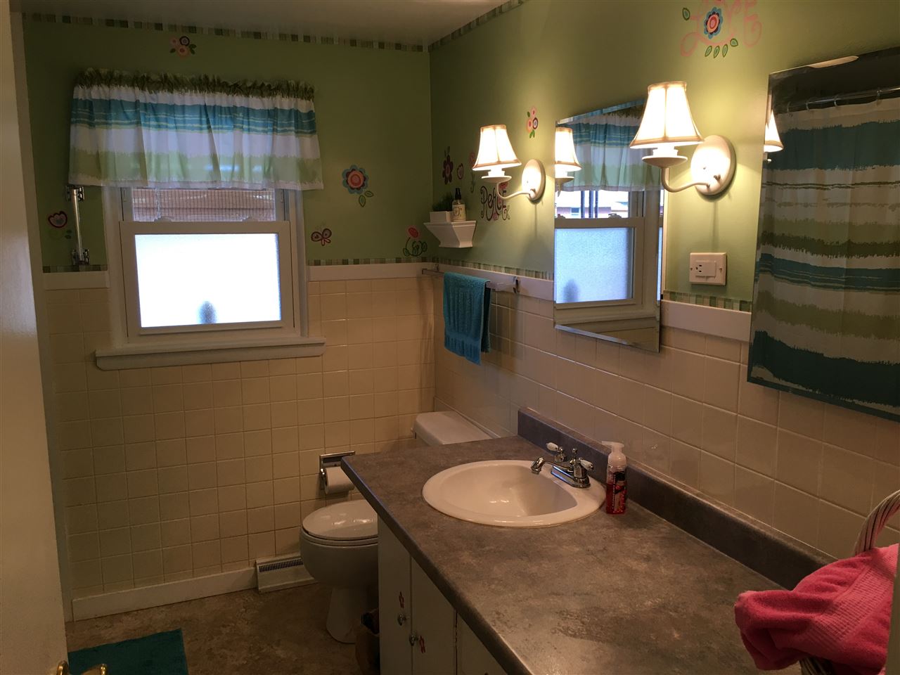 301 Sherwood Park Road Washington, IL 61571 - Photo 27 of 35 Gallery Image 27