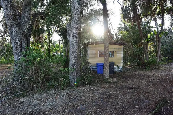 $400,000 | 7610 Anna Avenue, Gibsonton, FL 33534