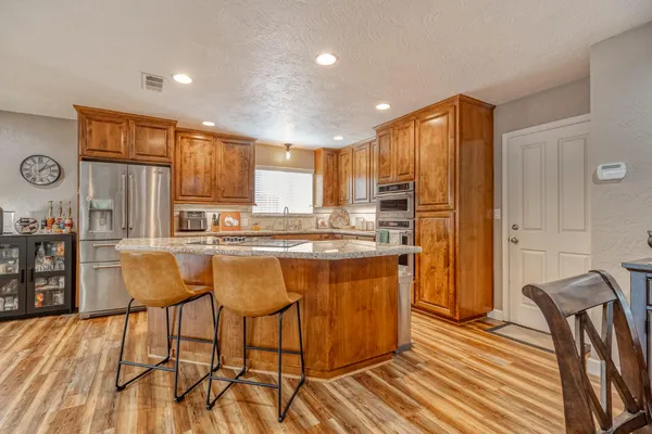 $599,900 | 1512 Kruger Drive, Modesto, CA 95355