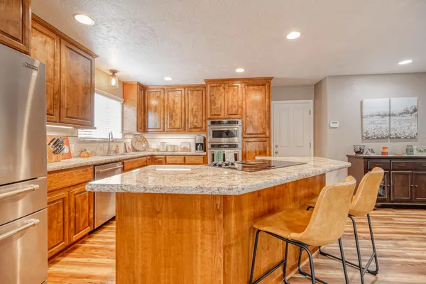 $599,900 | 1512 Kruger Drive, Modesto, CA 95355