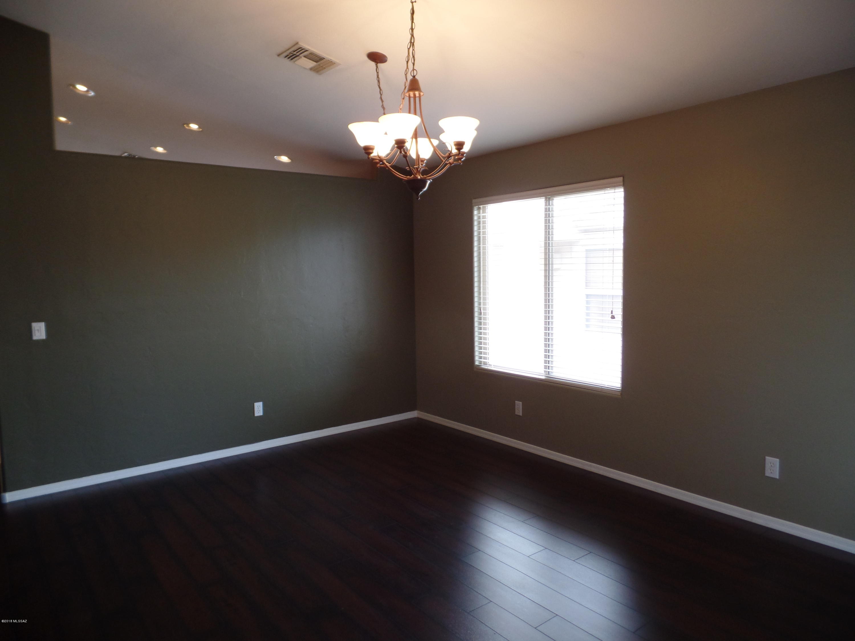 8458 South Burien Road Tucson, AZ 85747 - Photo 4 of 46