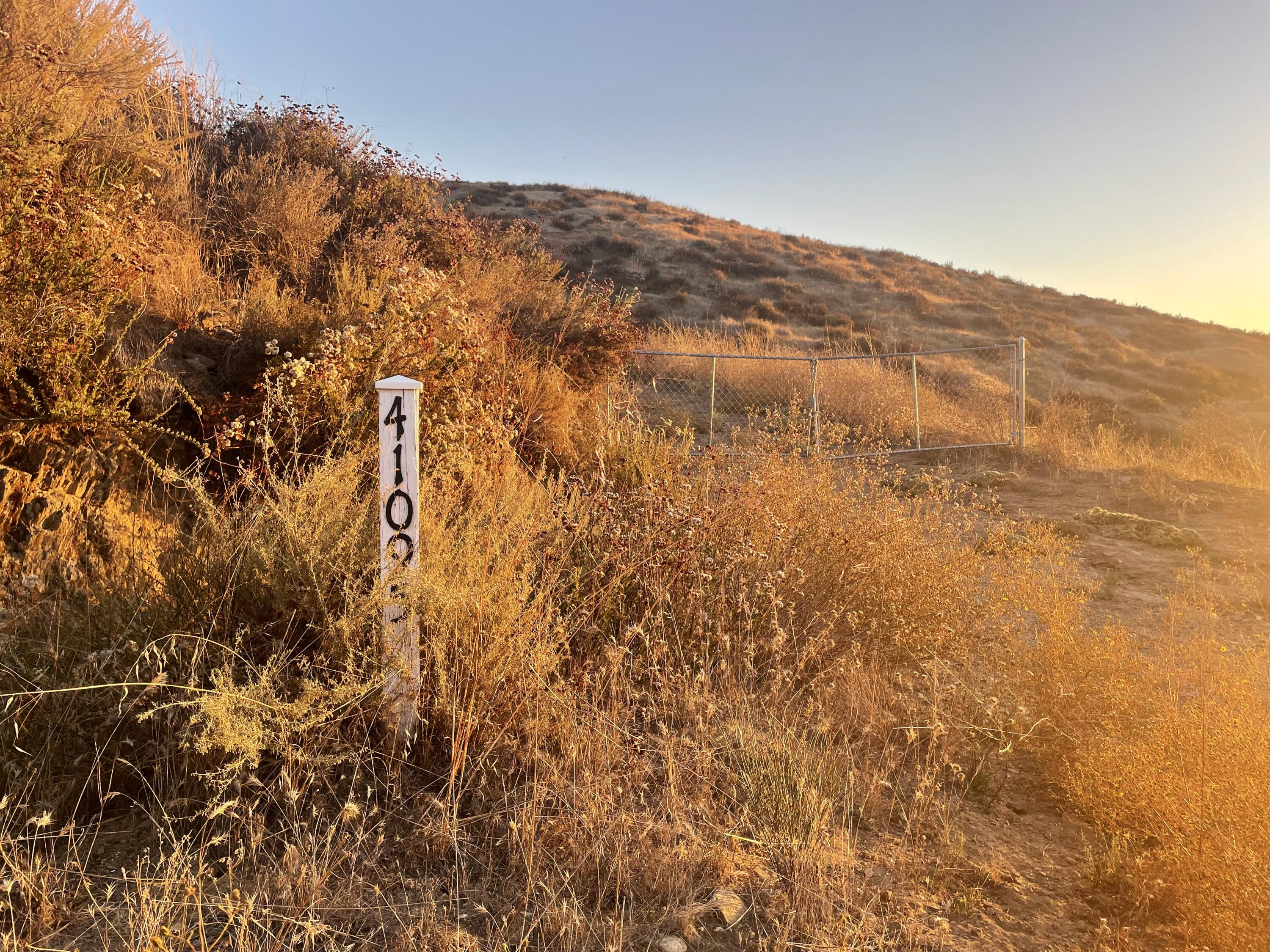 41095 Voyager Road Hemet, CA 92544 - Photo 2 of 26 IMG_2771