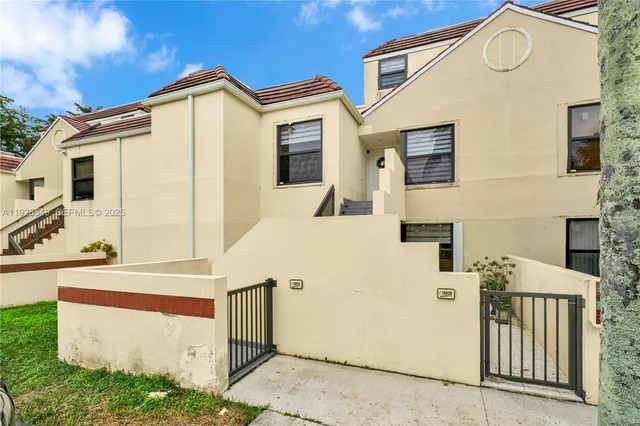 a view of a house with a outdoor space