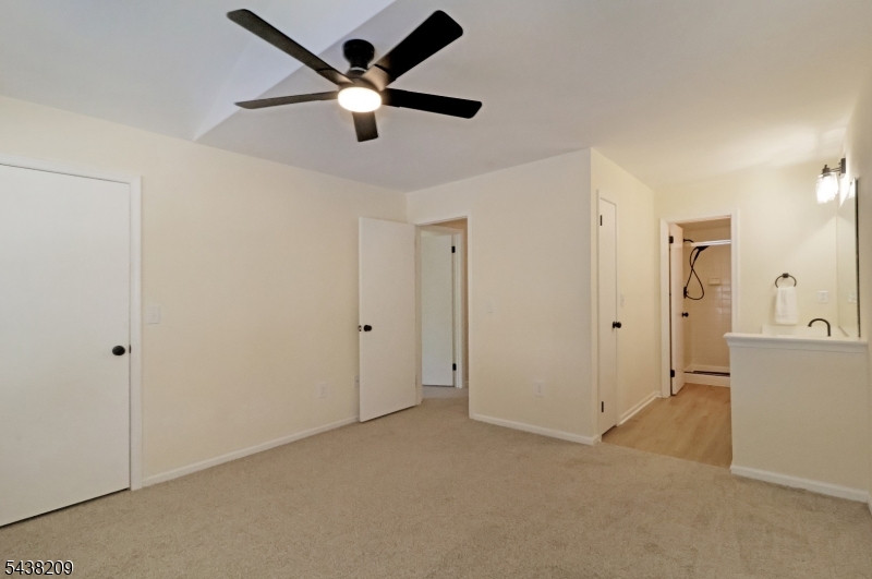 430 Cardinal Lane Bedminster, NJ 07921 - Photo 8 of 18