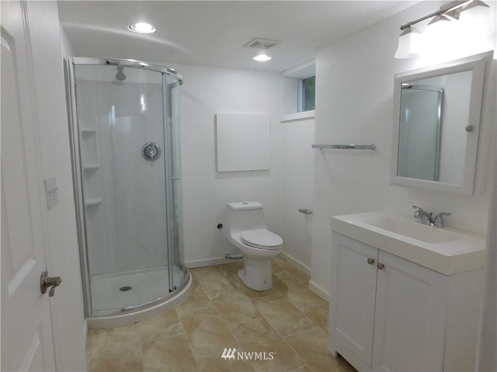 12054 Southeast 192nd Street Renton, WA 98058 - Photo 19 of 25 Gallery Image 19