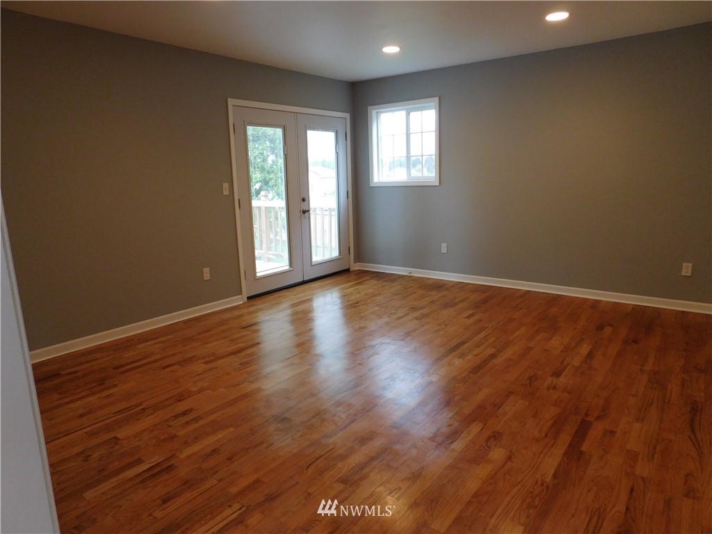 12054 Southeast 192nd Street Renton, WA 98058 - Photo 10 of 25 Gallery Image 10