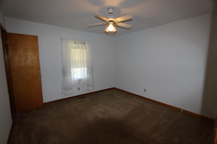 2101 South Main Street Tennessee Ridge, TN 37178 - Photo 13 of 20 Gallery Image 13