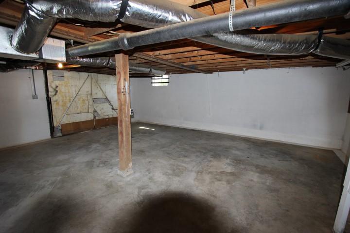 2101 South Main Street Tennessee Ridge, TN 37178 - Photo 17 of 20 Gallery Image 17