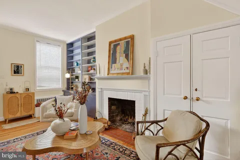 $1,095,000 | 1345 28th Street Northwest, Washington, DC 20007