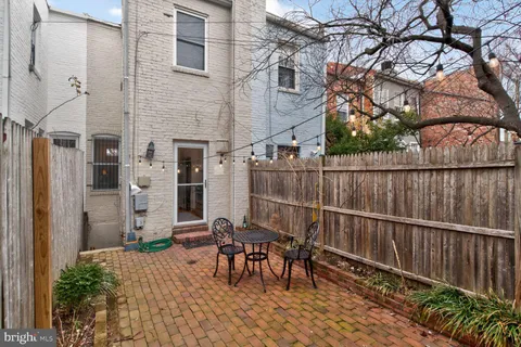 $1,095,000 | 1345 28th Street Northwest, Washington, DC 20007