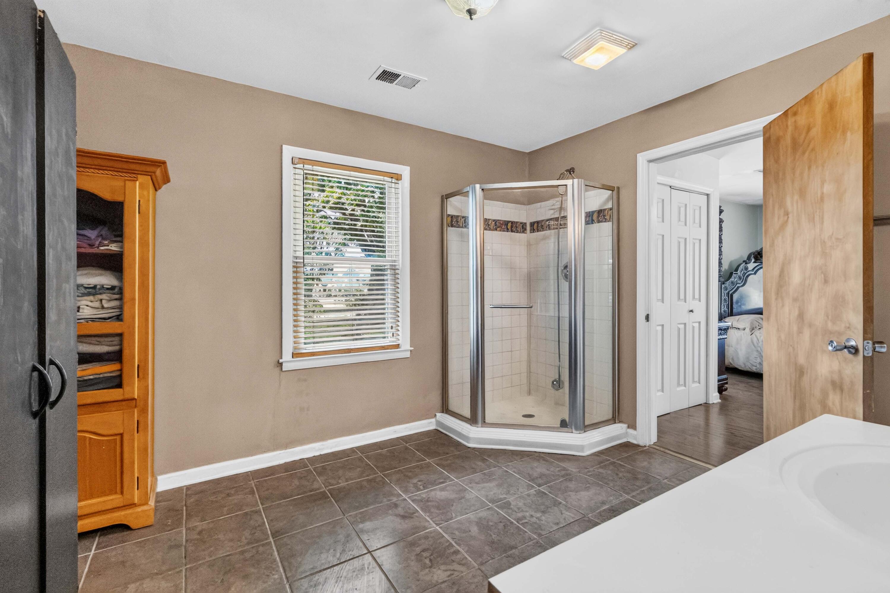 1730 Woods Road Versailles, KY 40383 - Photo 36 of 65 028