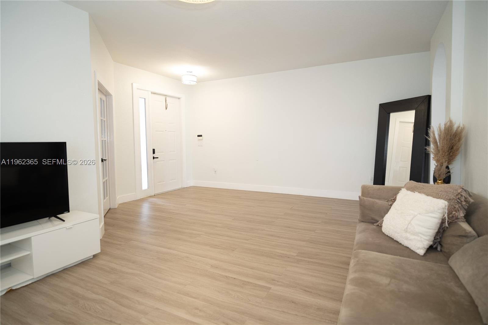 13746 Southwest 32nd Street Miramar, FL 33027 - Photo 9 of 40