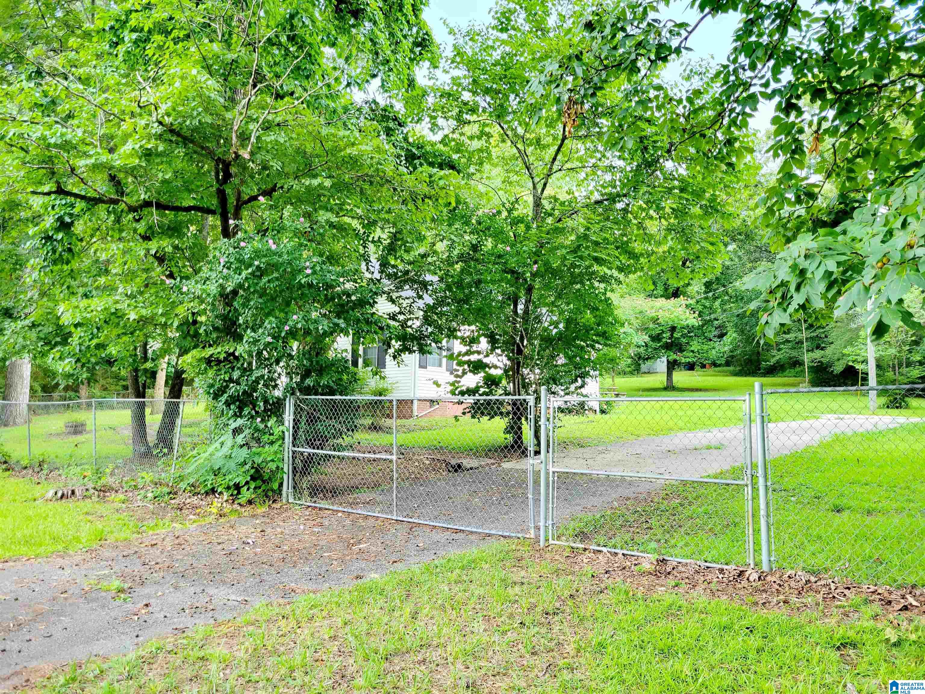 8348 Highway 75 Pinson, AL 35126 - Photo 16 of 16