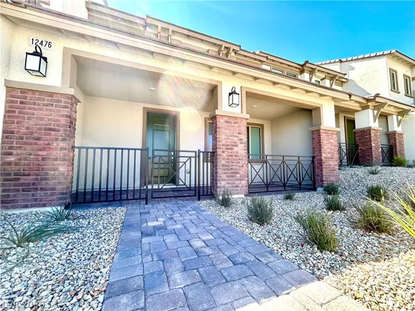 $2,850 | 12476 Kings Crk Place, Las Vegas, NV 89138