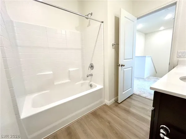 $2,850 | 12476 Kings Crk Place, Las Vegas, NV 89138