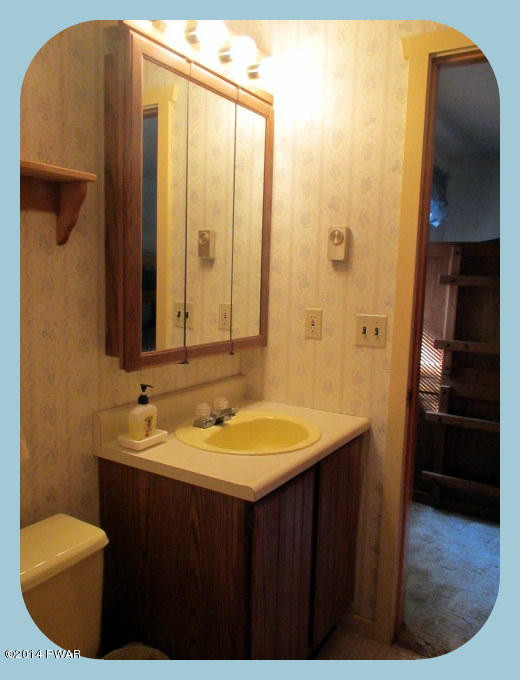 1057 Mohican Road Lake Ariel, PA 18436 - Photo 24 of 46