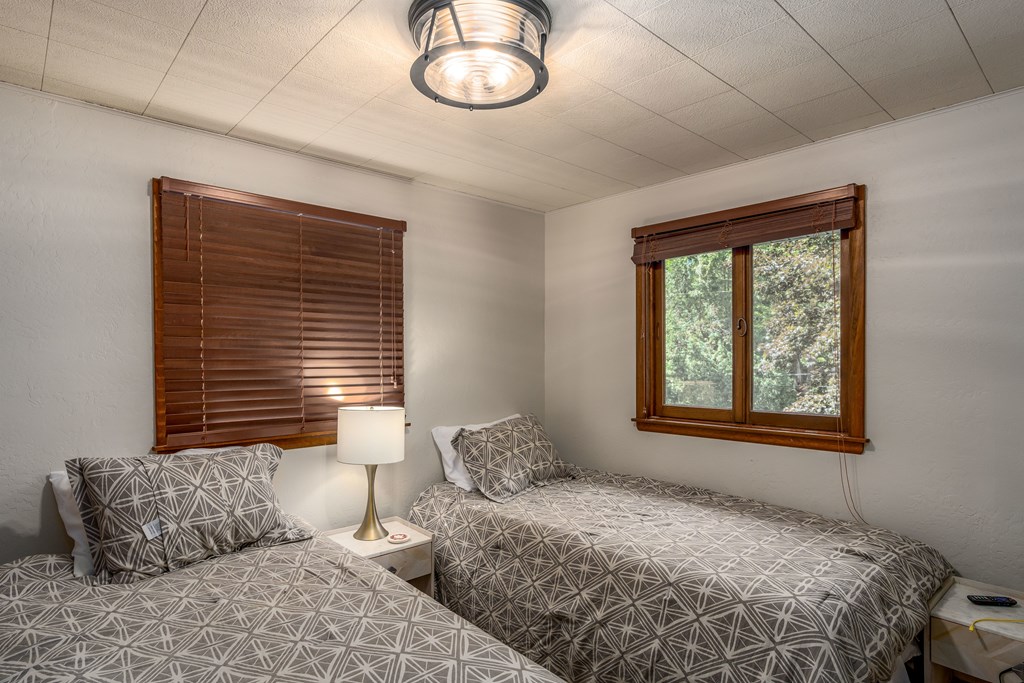 11062 Beach Road, Unit 2 Sister Bay, WI 54234 - Photo 23 of 34