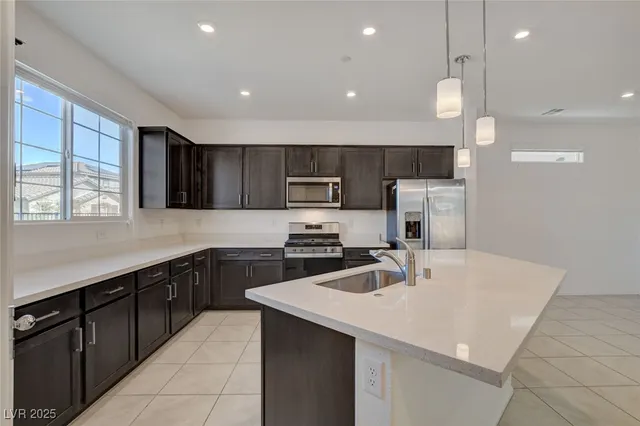 $2,800 | 1360 Cerulean Avenue, Henderson, NV 89002