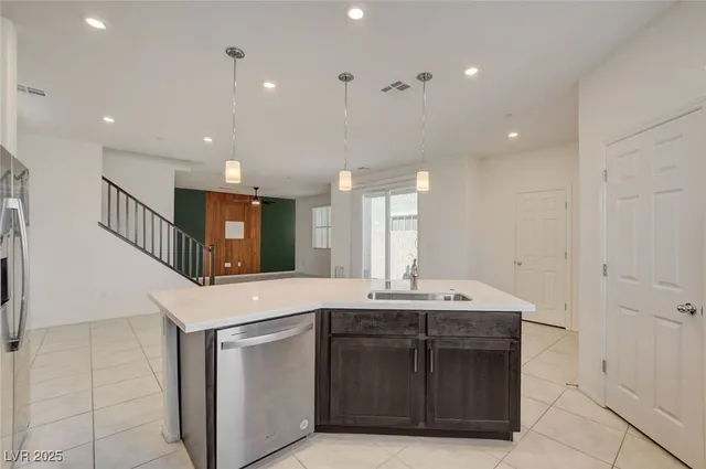 $2,800 | 1360 Cerulean Avenue, Henderson, NV 89002