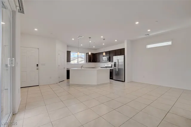 $2,800 | 1360 Cerulean Avenue, Henderson, NV 89002