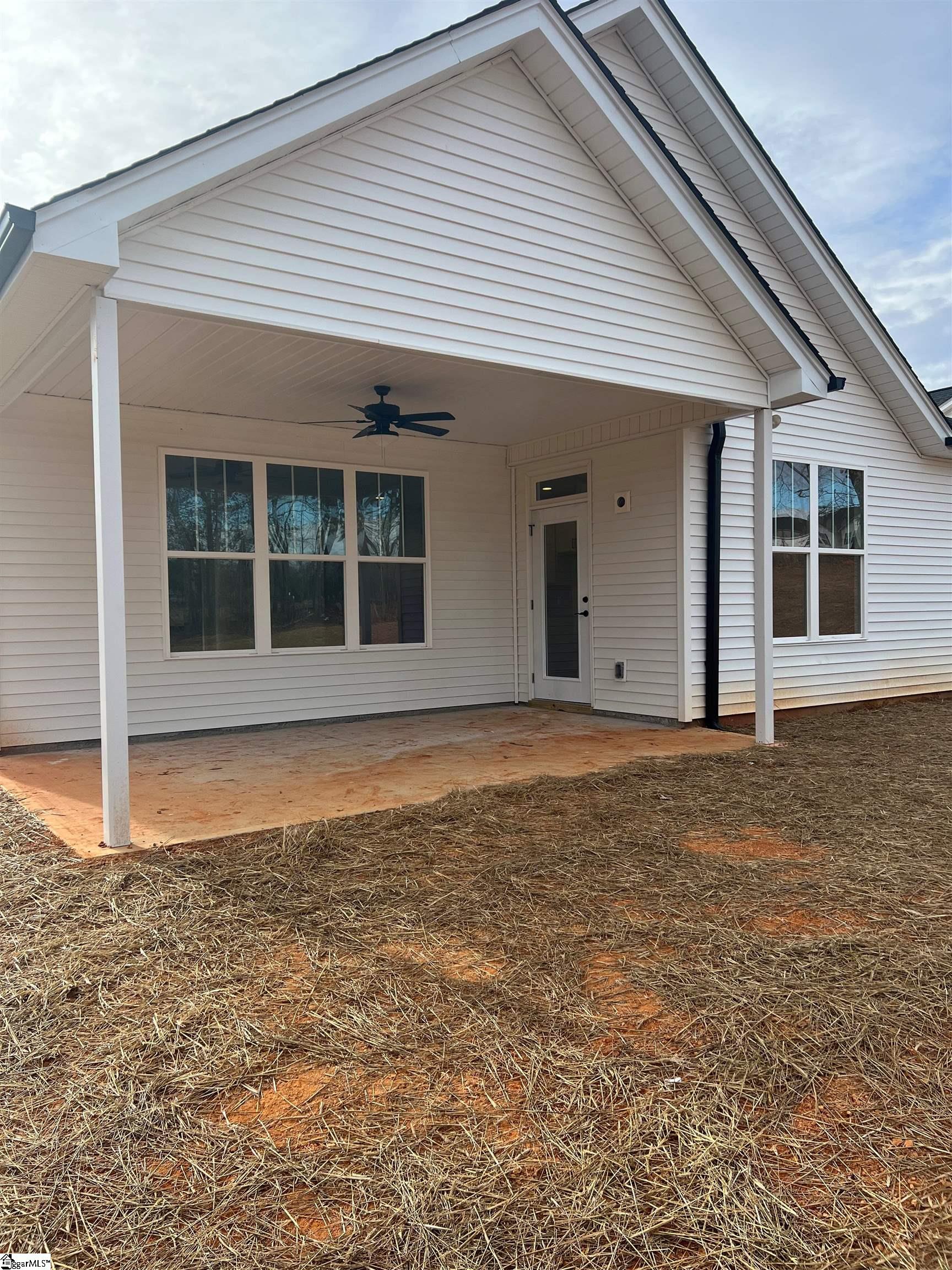 609 Circinae Road Cowpens, SC 29330 - Photo 3 of 14