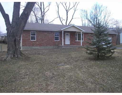 1879 Winding Trail Springfield, OH 45503 - Photo 1 of 9 Gallery Image 1