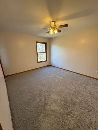$579,900 | 8885 Dryden Street, Woodridge, IL 60517