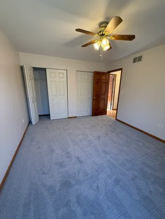$579,900 | 8885 Dryden Street, Woodridge, IL 60517