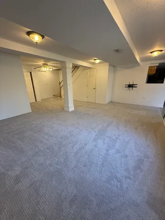 $579,900 | 8885 Dryden Street, Woodridge, IL 60517