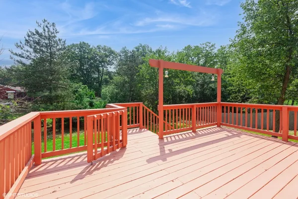 $579,900 | 8885 Dryden Street, Woodridge, IL 60517