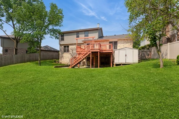 $579,900 | 8885 Dryden Street, Woodridge, IL 60517