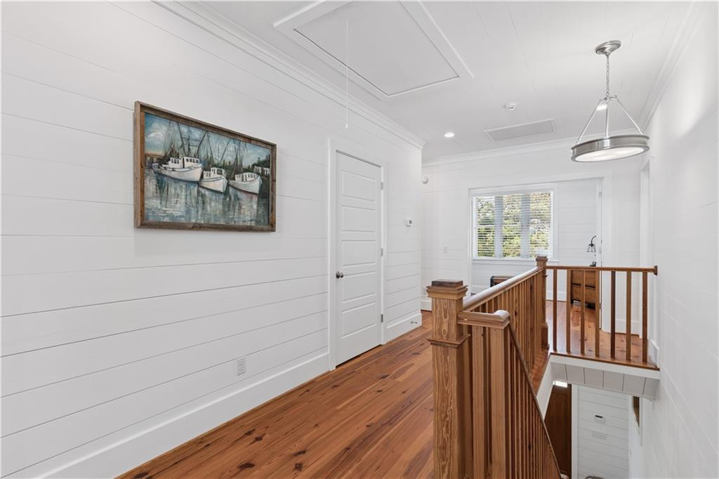 4316 5th Street St. Simons Island, GA 31522 - Photo 29 of 58 Upstairs gathering area