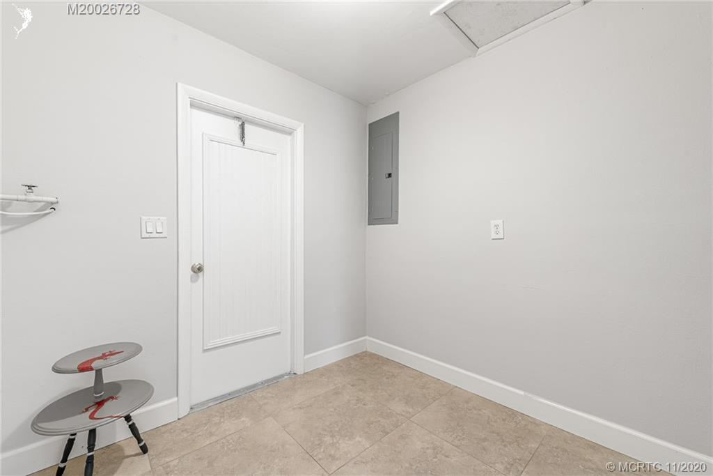 1045 Northwest Terrace Road Stuart, FL 34994 - Photo 19 of 30 Gallery Image 19